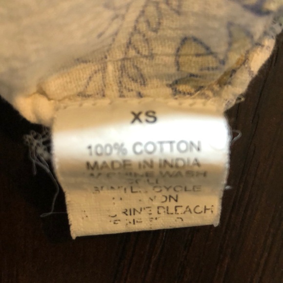 Adorable, tie up O’Neil tank top - Picture 8 of 8